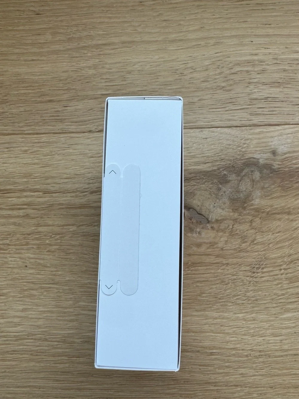 Oura Ring 4 - Gold - Brand New in Box!